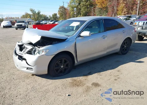 2008 Toyota Camry Le z USA, uszkodzony, nr VIN 4T1BE46K18U260272